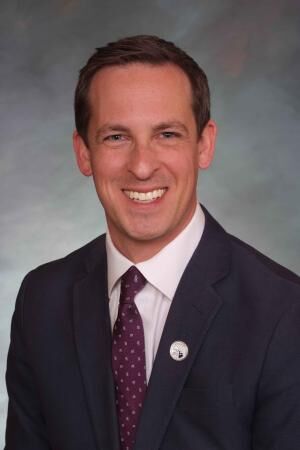 HEADSHOT Steve Fenberg